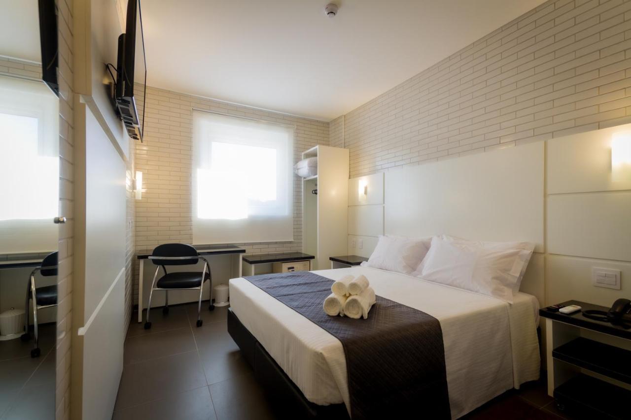 Hotel Confiance Barigui Куритиба Екстериор снимка